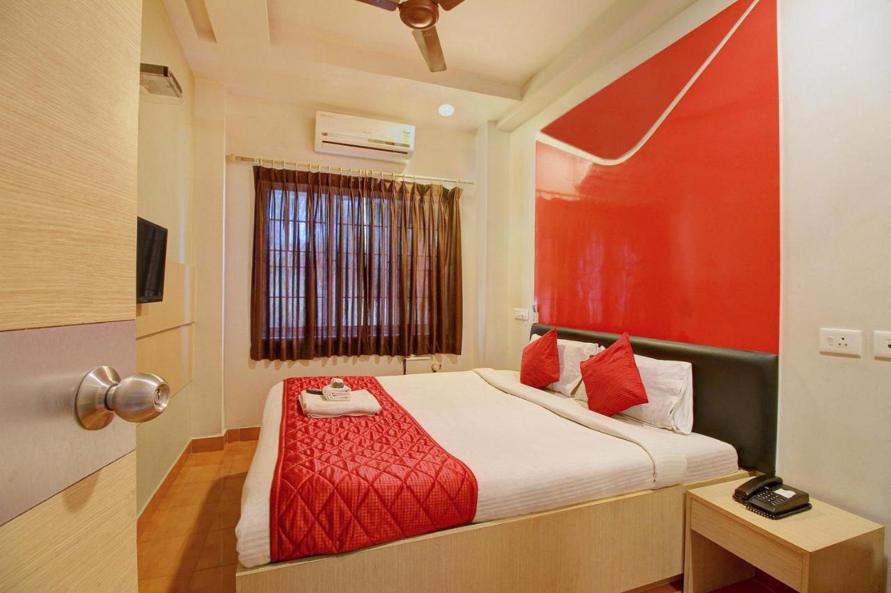 Oyo 968 Hotel Poigai Chennai Extérieur photo