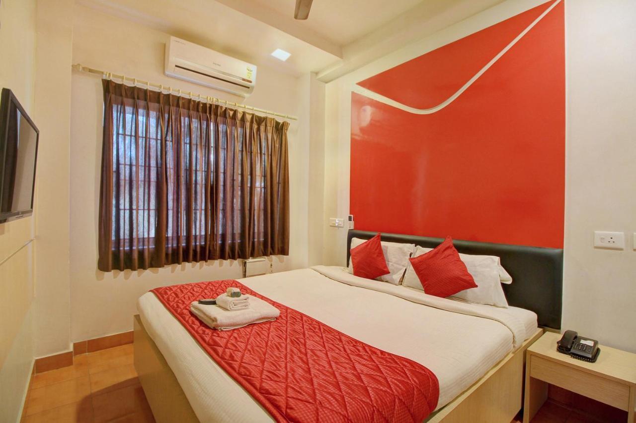 Oyo 968 Hotel Poigai Chennai Extérieur photo